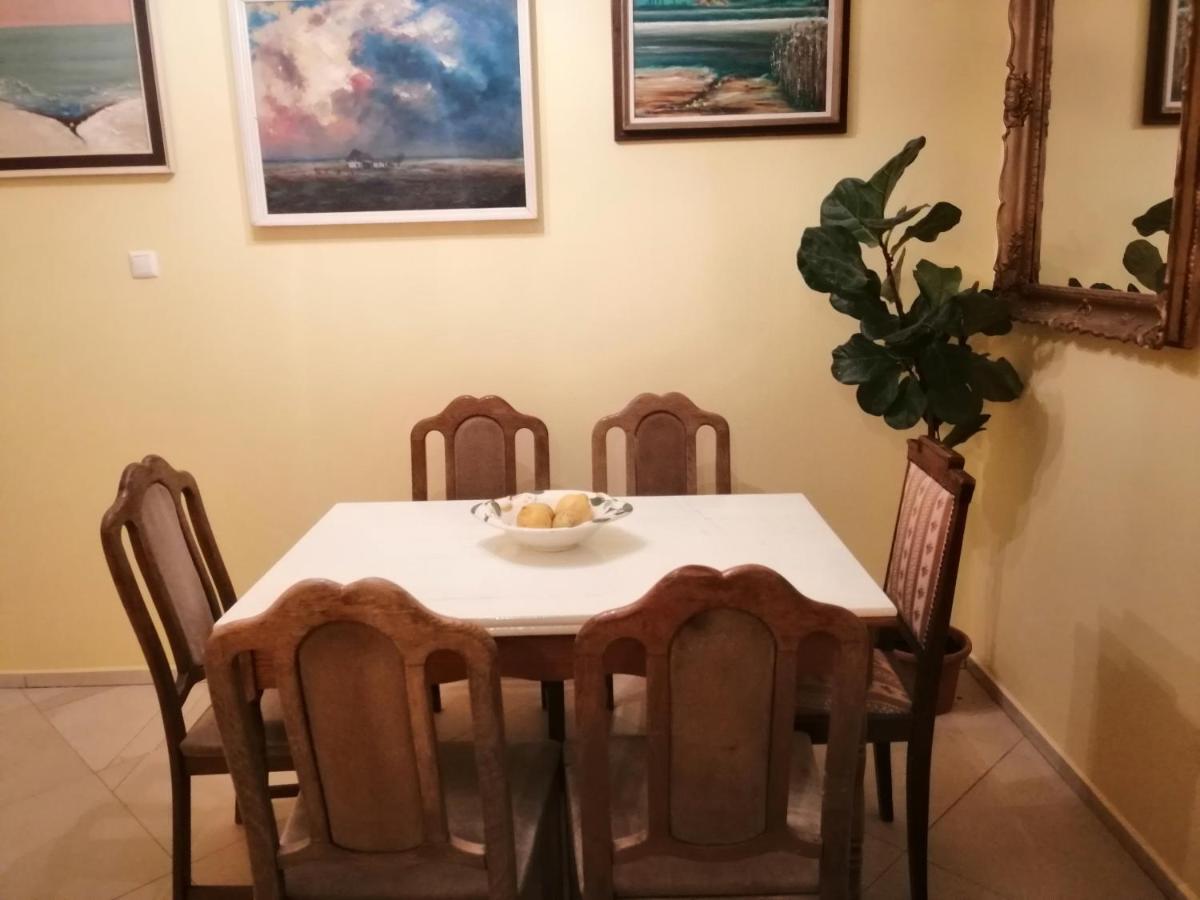 Székesfehérvár Vizaknai Apartmanhaz מראה חיצוני תמונה